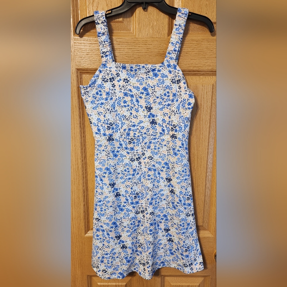 NWT So Skater Dress in Junior's size Medium